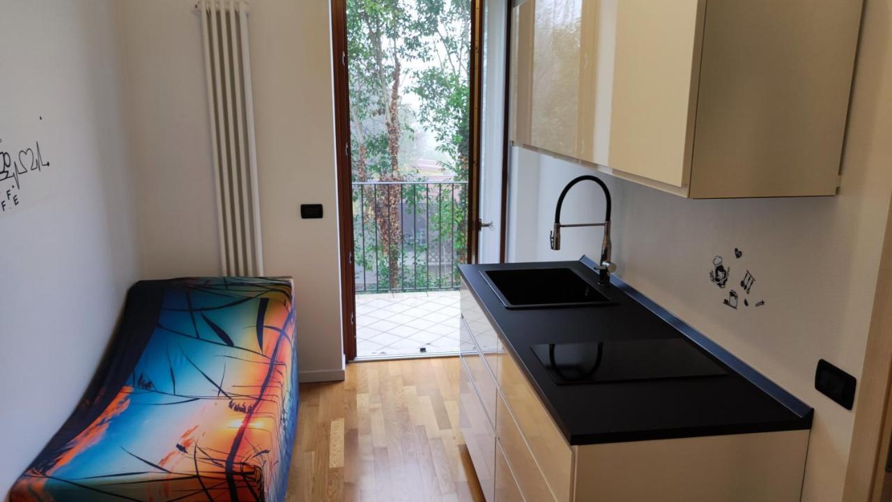 Casa Dolcitalia A Gardaland Con Piscina Daire Ronchi  Dış mekan fotoğraf